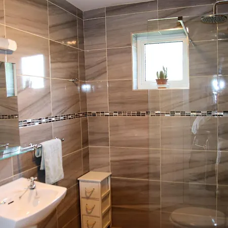 Dunmore No 1 By Trident Homes دونمور إيست